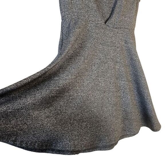 H&M SKATER DRESS - Picture 3 of 5